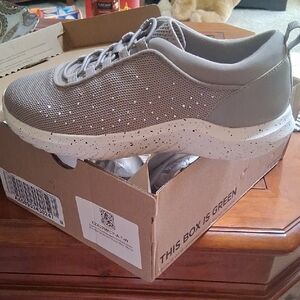 Clarks Embelished Stylish Taupe Sneakers